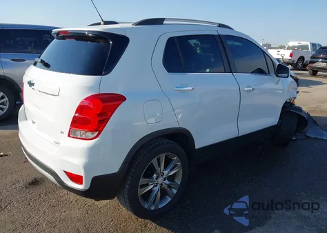 2020 Chevrolet Trax Fwd Lt z USA, uszkodzony, nr VIN KL7CJLSB7LB087430